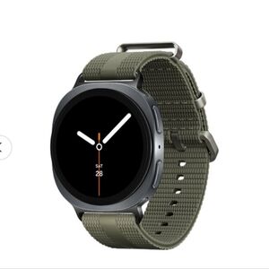 Samsung Galaxy Smartwatch 8 (40mm Wifi/Bluetooth) Factory Sealed